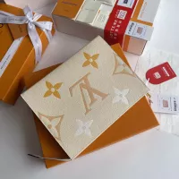 $88.00 USD Louis Vuitton AAA Quality Wallets #1301296