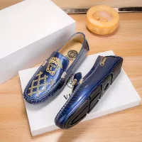 $72.00 USD Versace Leather Shoes For Men #1303838
