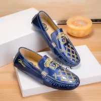 $72.00 USD Versace Leather Shoes For Men #1303838