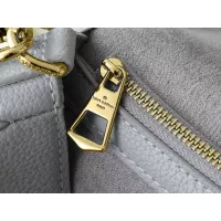 $56.00 USD Louis Vuitton Messenger Bags For Women #1305575