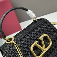 $132.00 USD Valentino AAA Quality Messenger Bags For Women #1306018