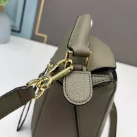 $128.00 USD LOEWE AAA Quality Messenger Bags For Women #1306182