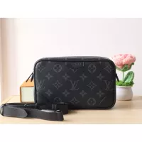 $115.00 USD Louis Vuitton AAA Quality Messenger Bags For Unisex #1307614