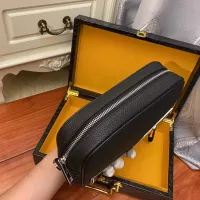 $88.00 USD Fendi AAA Man Messenger Bags #1308058