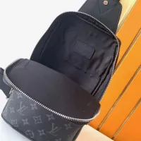 $92.00 USD Louis Vuitton AAA Man Messenger Bags #1308482