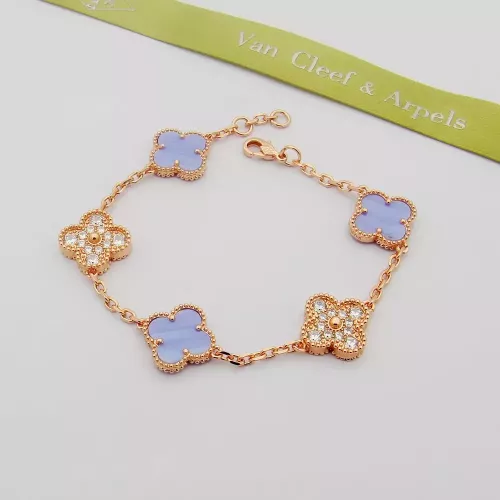 Van Cleef &amp; Arpels Bracelets For Women #1312671 $29.00 USD, Wholesale Replica Van Cleef &amp; Arpels Bracelets