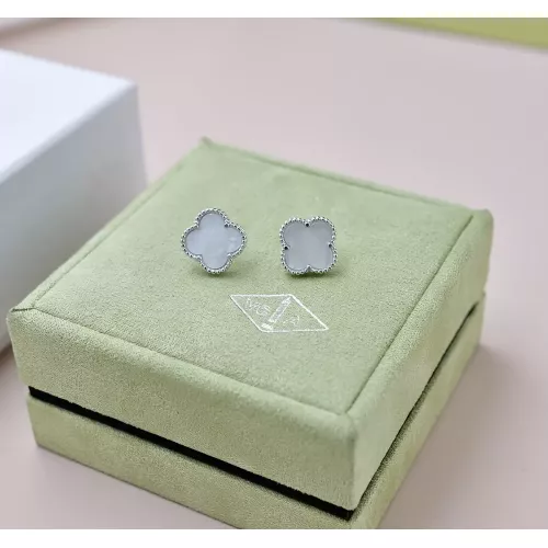 Van Cleef &amp; Arpels Earrings For Women #1313553 $15.00 USD, Wholesale Replica Van Cleef &amp; Arpels Earrings