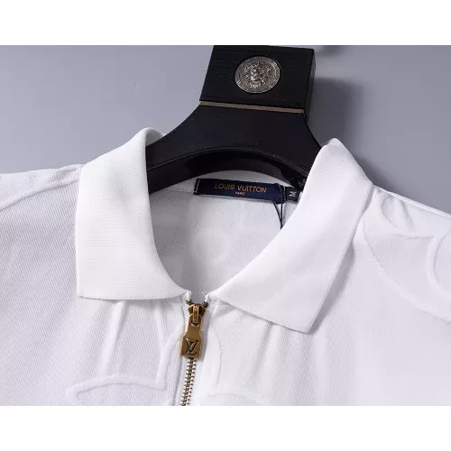 Replica Louis Vuitton LV T-Shirts Short Sleeved For Men #1315552 $25.00 USD for Wholesale