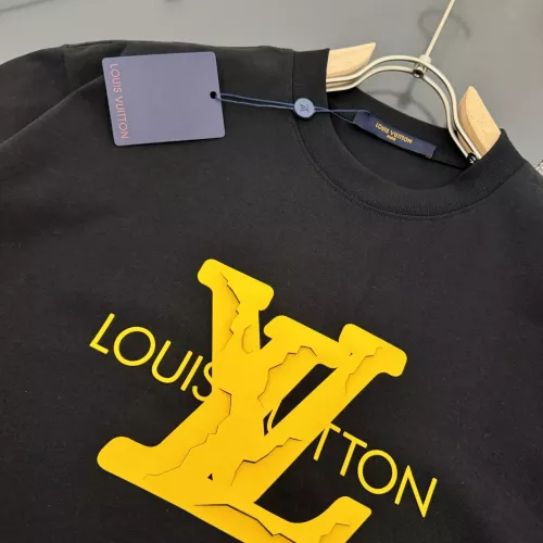 Replica Louis Vuitton LV T-Shirts Short Sleeved For Unisex #1315675 $40.00 USD for Wholesale