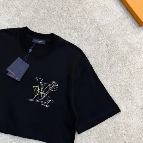 Replica Louis Vuitton LV T-Shirts Short Sleeved For Unisex #1316361 $56.00 USD for Wholesale