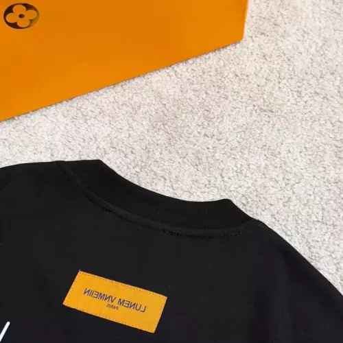 Replica Louis Vuitton LV T-Shirts Short Sleeved For Unisex #1316361 $56.00 USD for Wholesale