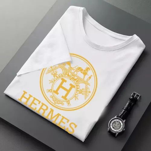 Replica Hermes T-Shirts Short Sleeved For Men #1316488 $23.00 USD for Wholesale