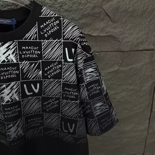 Replica Louis Vuitton LV T-Shirts Short Sleeved For Unisex #1316746 $40.00 USD for Wholesale
