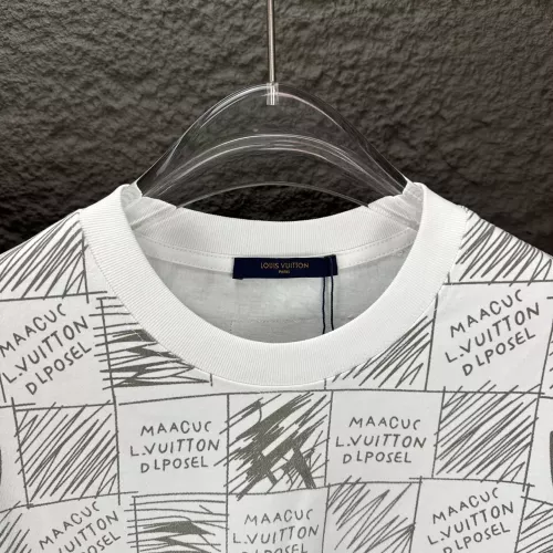 Replica Louis Vuitton LV T-Shirts Short Sleeved For Unisex #1316748 $40.00 USD for Wholesale
