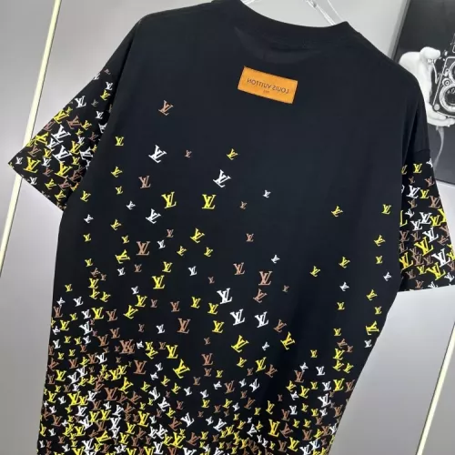 Replica Louis Vuitton LV T-Shirts Short Sleeved For Unisex #1317684 $45.00 USD for Wholesale