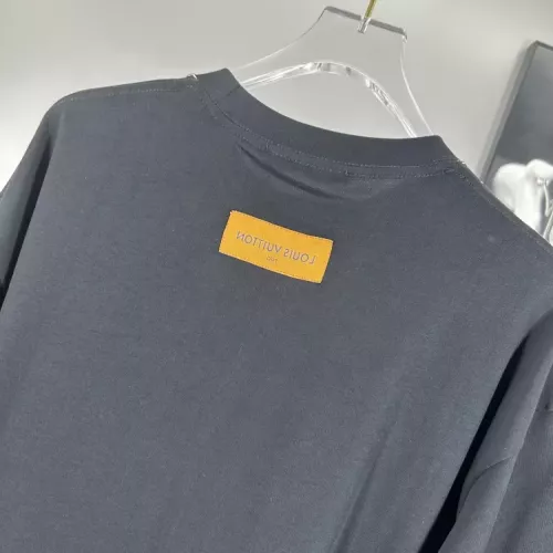 Replica Louis Vuitton LV T-Shirts Short Sleeved For Unisex #1317689 $45.00 USD for Wholesale