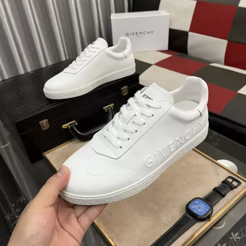 Givenchy Casual Shoes For Men #1317923