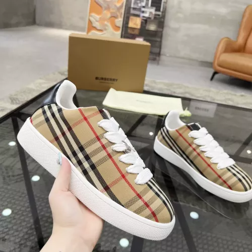 Replica Burberry Casual Shoes For Men #1318510 $76.00 USD for Wholesale