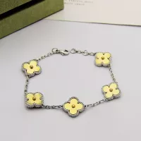 $68.00 USD Van Cleef & Arpels Jewelry Set For Women #1312616