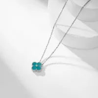 $45.00 USD Van Cleef & Arpels Necklaces For Women #1313225