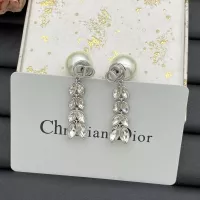 $25.00 USD Christian Dior Earrings For Women #1314129