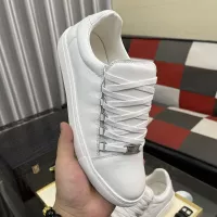 $80.00 USD Balenciaga Casual Shoes For Men #1318832