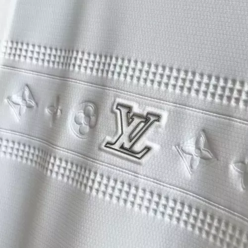 Replica Louis Vuitton LV T-Shirts Short Sleeved For Men #1321362 $48.00 USD for Wholesale