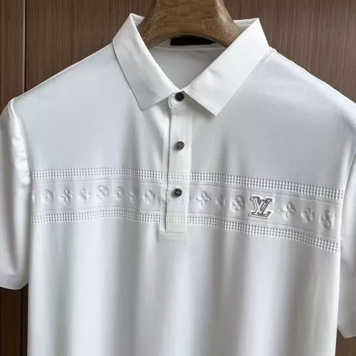 Replica Louis Vuitton LV T-Shirts Short Sleeved For Men #1321362 $48.00 USD for Wholesale