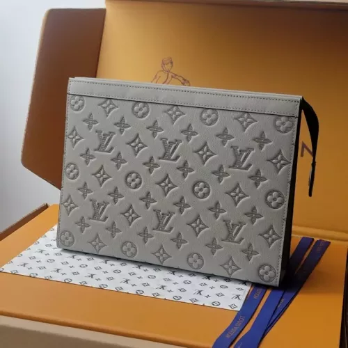 Louis Vuitton AAA Quality Wallets #1321629