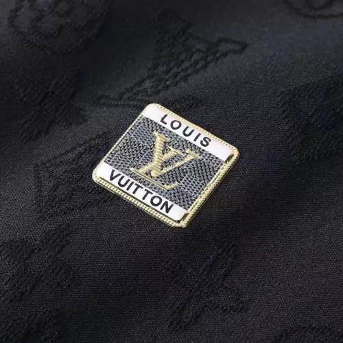 Replica Louis Vuitton LV T-Shirts Short Sleeved For Men #1321877 $29.00 USD for Wholesale