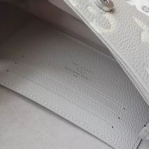 Replica Louis Vuitton AAA Quality Messenger Bags For Women #1321976 $122.00 USD for Wholesale