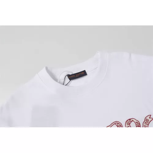 Replica Louis Vuitton LV T-Shirts Short Sleeved For Unisex #1322023 $36.00 USD for Wholesale