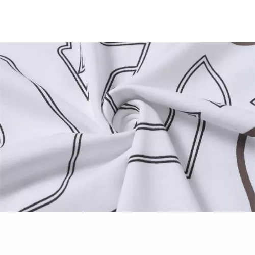 Replica Louis Vuitton LV T-Shirts Short Sleeved For Unisex #1322047 $36.00 USD for Wholesale