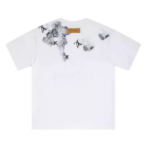 Replica Louis Vuitton LV T-Shirts Short Sleeved For Unisex #1322637 $36.00 USD for Wholesale