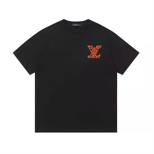 Replica Louis Vuitton LV T-Shirts Short Sleeved For Unisex #1322663 $34.00 USD for Wholesale