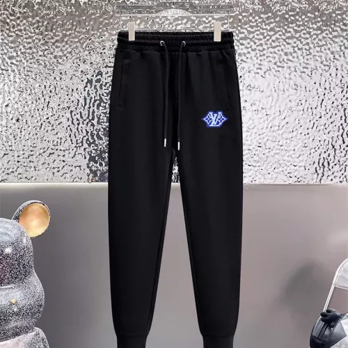Replica Louis Vuitton LV Tracksuits Long Sleeved For Men #1322984 $96.00 USD for Wholesale