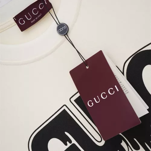 Replica Gucci T-Shirts Short Sleeved For Unisex #1323120 $32.00 USD for Wholesale