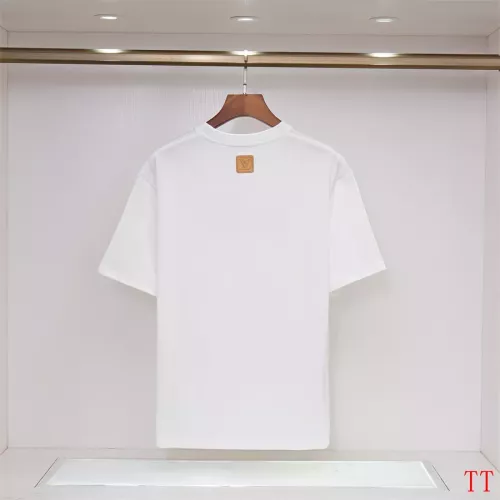 Replica Louis Vuitton LV T-Shirts Short Sleeved For Unisex #1323139 $32.00 USD for Wholesale