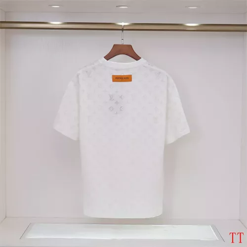 Replica Louis Vuitton LV T-Shirts Short Sleeved For Unisex #1323147 $32.00 USD for Wholesale