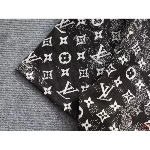 Replica Louis Vuitton LV T-Shirts Short Sleeved For Unisex #1323306 $39.00 USD for Wholesale