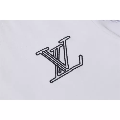 Replica Louis Vuitton LV T-Shirts Short Sleeved For Unisex #1323364 $36.00 USD for Wholesale