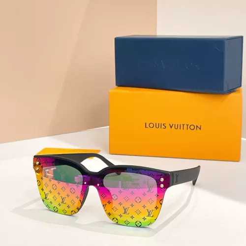 Louis Vuitton AAA Quality Sunglasses #1323604