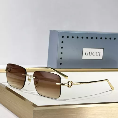 Gucci AAA Quality Sunglasses #1324639