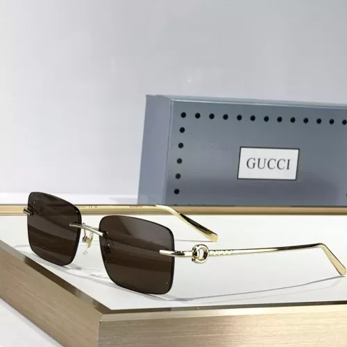 Gucci AAA Quality Sunglasses #1324641