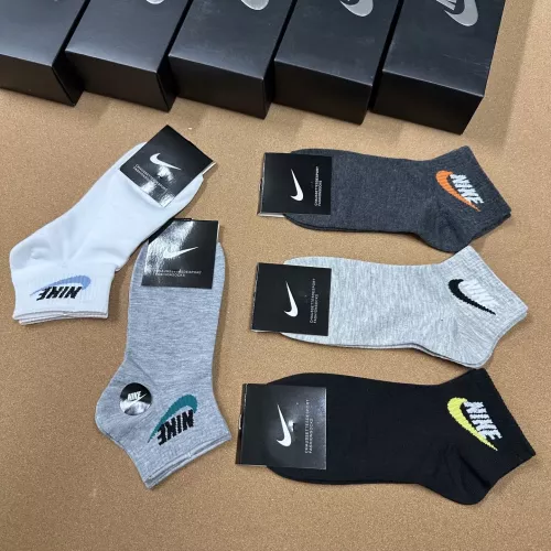 Replica Nike Socks #1324929 $25.00 USD for Wholesale