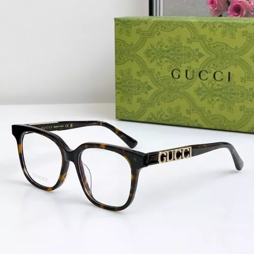 Gucci Fashion Goggles #1325598