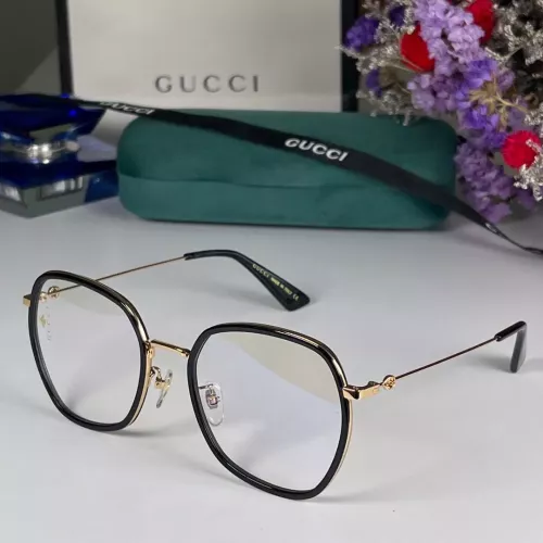 Gucci Fashion Goggles #1325603