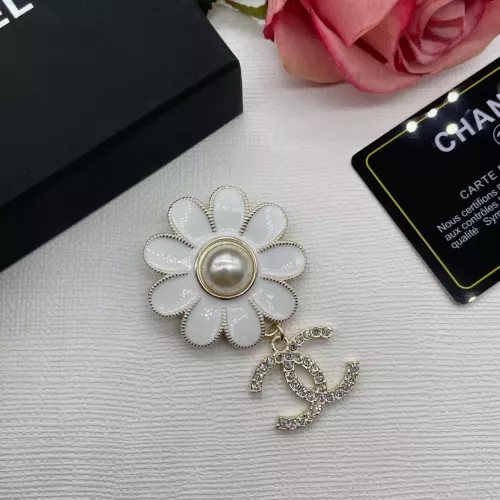 Chanel Brooches For Women #1325973 $25.00 USD, Wholesale Replica Chanel Brooches