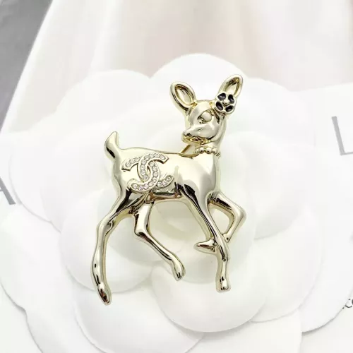 Chanel Brooches For Women #1326332 $32.00 USD, Wholesale Replica Chanel Brooches