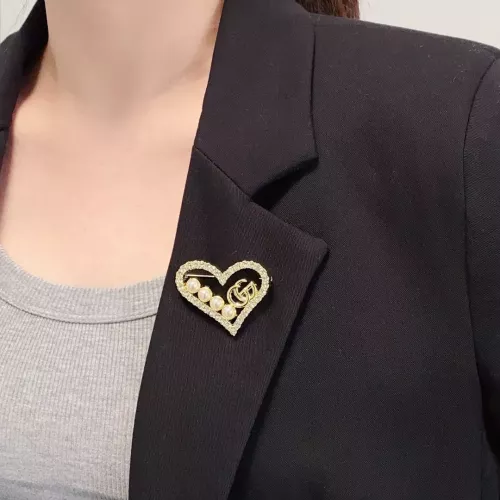 Replica Gucci Brooches For Women #1327191 $25.00 USD for Wholesale